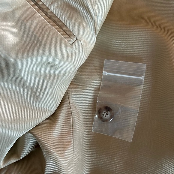 OSCAR DE LA RENTA Wool and Silk Houndstooth Tan Two Button Blazer Sport Coat 43R - Picture 15 of 16